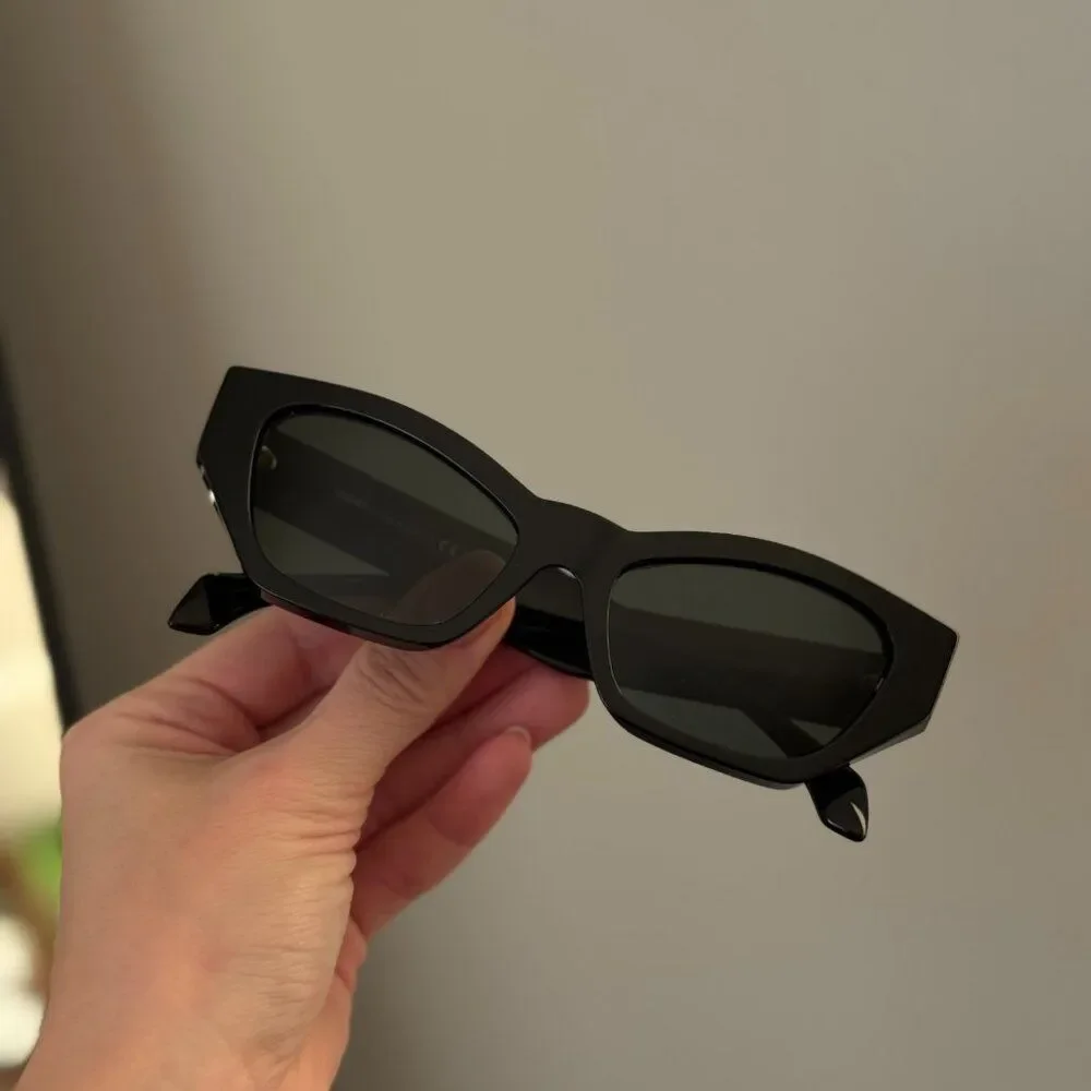 Versace Women Sunglasses Black Grey Cat Eye VE4488U GB1/87 NEW AUTHENTIC